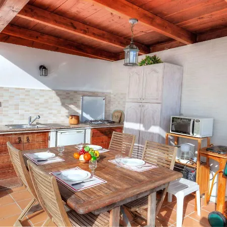 Mirador By Interhome